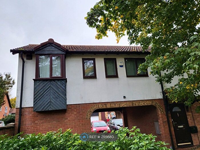 1 Bedroom Semi-Detached House To Rent In Haig Drive, Slough, SL1
