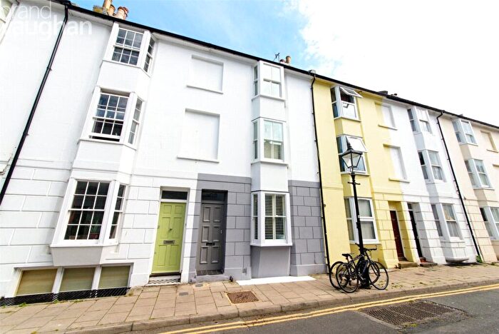 4 Bedroom Terraced House To Rent In Over Street, Brighton, East Sussex, BN1
