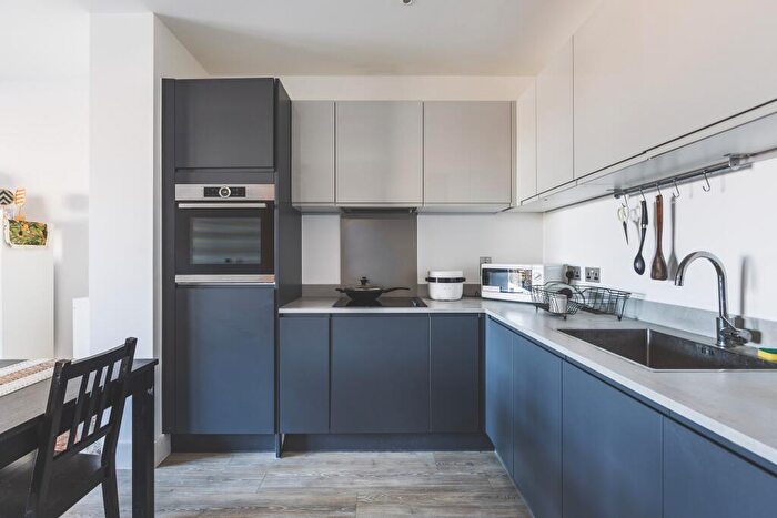 1 Bedroom Flat For Sale In Nest Way, London, SE2