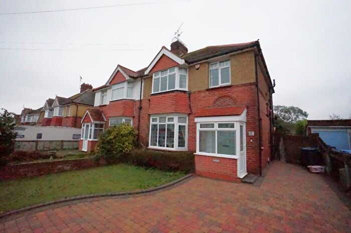 3 Bedroom Semi Detached House For Sale In Argyle Avenue, Margate, Kent, CT9