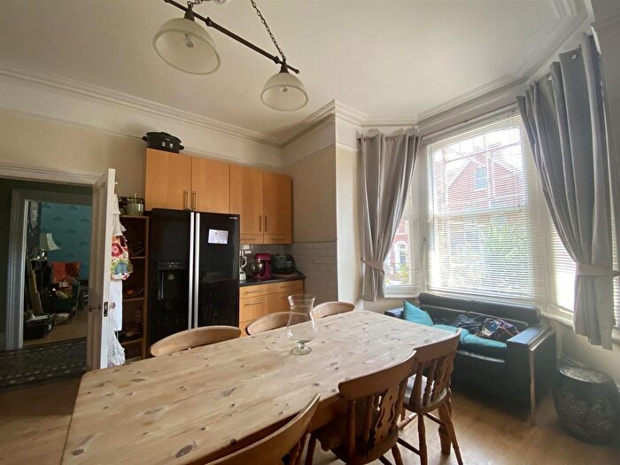 7 Bedroom Detached House To Rent In South Eastern Road, Ramsgate, CT11