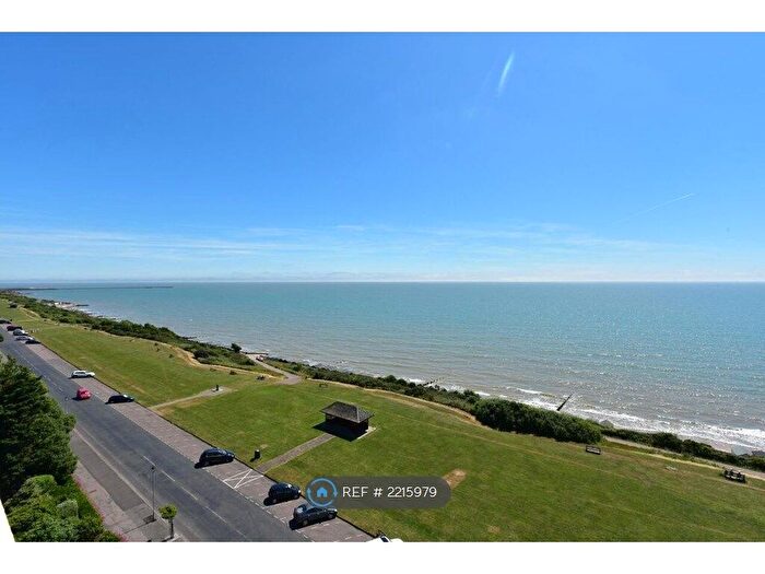3 Bedroom Flat To Rent In Kings House, Frinton-On-Sea, CO13