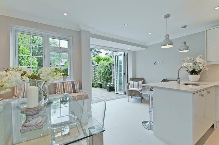 4 Bedroom Terraced House To Rent In Hillcrest, Weybridge, Surrey, KT13