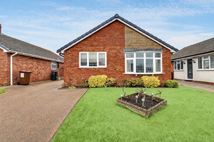 3 Bedroom Bungalow For Sale In Mavesyn Close, Hill Ridware, Rugeley, WS15