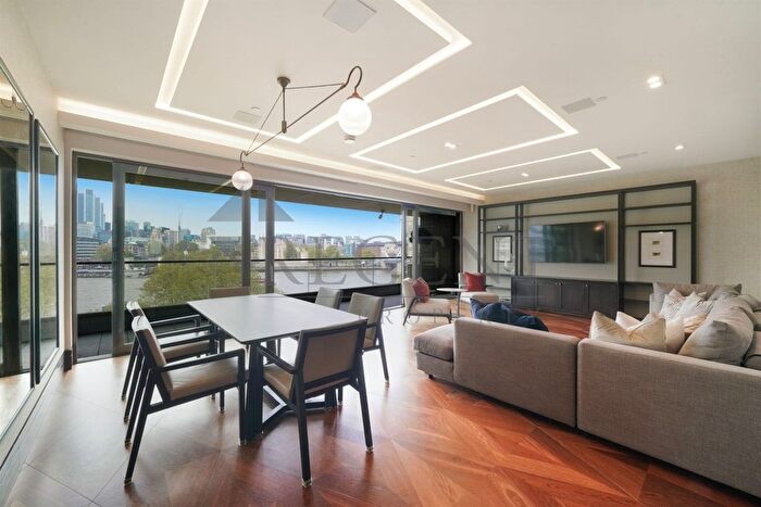 4 Bedroom Flat To Rent In One Tower Bridge, Crown Square, SE1