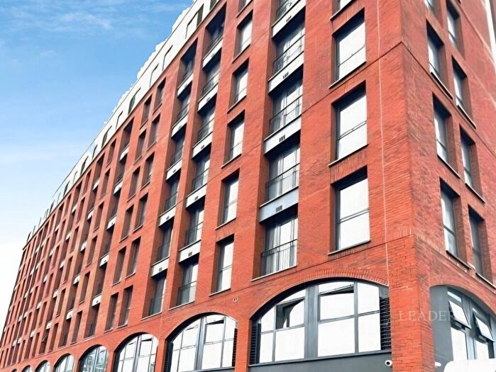 1 Bedroom Flat To Rent In West Waterloo Place, Triskelion Way, Liverpool, L3