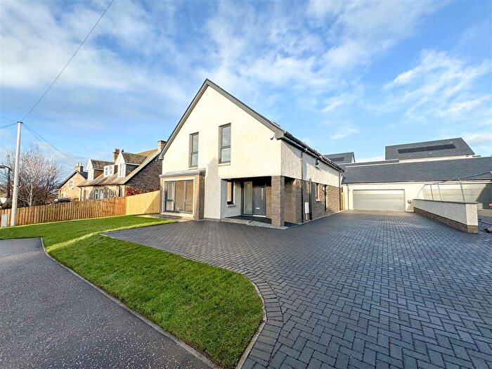 5 Bedroom Detached House For Sale In Plot The Wallace, Albany Drive, Lanark, ML11