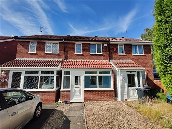 2 Bedroom House To Rent In Dove Ridge, Stourbridge, DY8