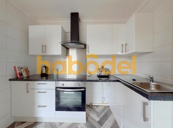 2 Bedroom Flat To Rent In Coltman Street, Hull, HU3