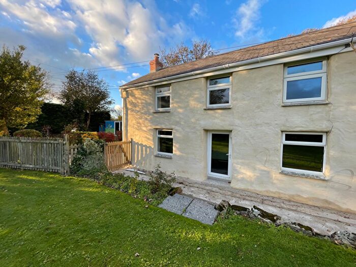 3 Bedroom Property To Rent In Redruth, TR16