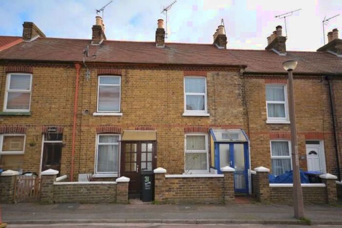 2 Bedroom House To Rent In Lorne Road, Ramsgate, CT11