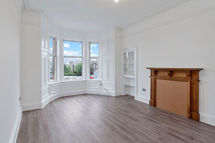 3 Bedroom Flat To Rent In Falcon Avenue, Morningside, Edinburgh, EH10