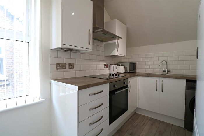 1 Bedroom Flat To Rent In St. Peters Road, Croydon, CR0