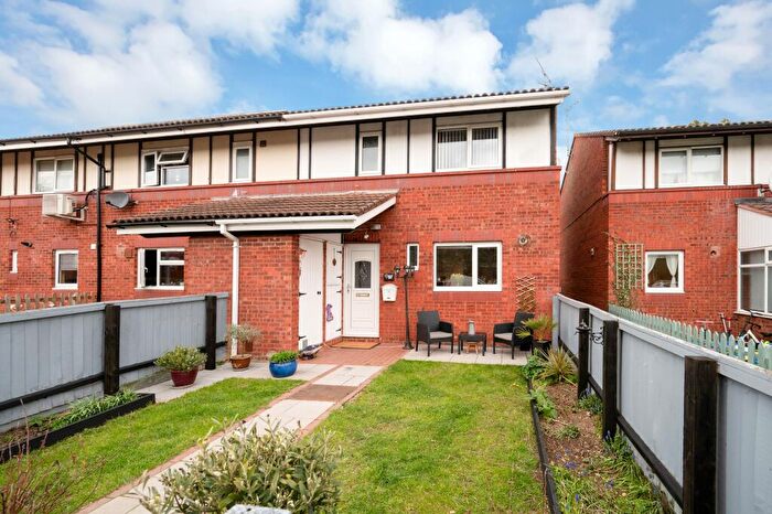3 Bedroom End Of Terrace House For Sale In Welbourne, Werrington, Peterborough, PE4