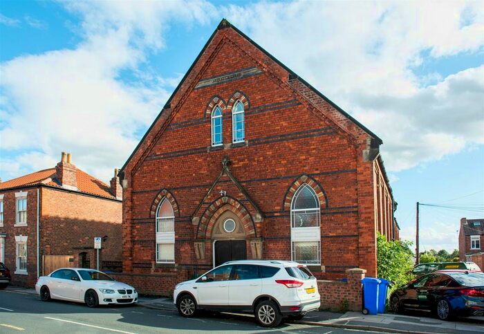 1 Bedroom Flat To Rent In Flemingate, Hull HU17