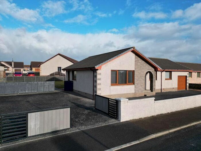 3 Bedroom Detached Bungalow For Sale In Murray Avenue, Wick, KW1