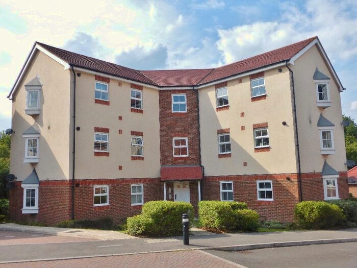 2 Bedroom Flat To Rent In Mescott Meadows, Hedge End, SO30