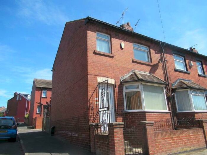 3 Bedroom Terraced House To Rent In Cross Green Lane, Cross Green, Leeds, LS9