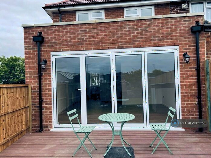 2 Bedroom End Of Terrace House To Rent In Alibon Road, Dagenham, RM10