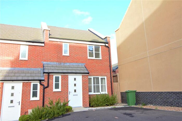 3 Bedroom End Of Terrace House To Rent In Fairford Road, Cheltenham, GL52