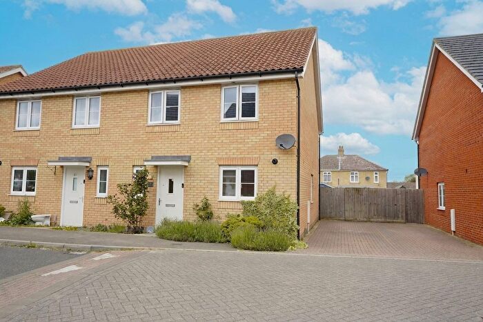 4 Bedroom Semi-Detached House For Sale In Valerian Gardens, Soham, CB7