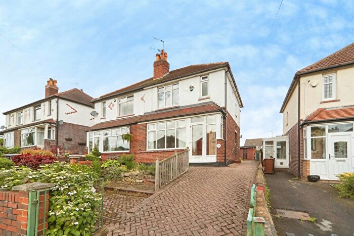 3 Bedroom Semi-Detached House For Sale In Whitehall Road, Leeds, LS12