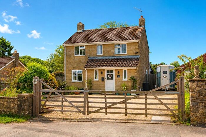 3 Bedroom Detached House For Sale In Station Road, Wanstrow, Frome, BA4
