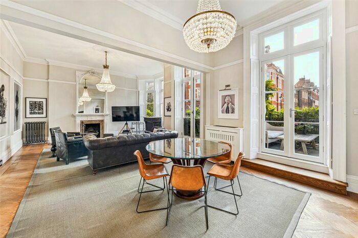 3 Bedroom Terraced House To Rent In North Audley Street, Mayfair, W1K