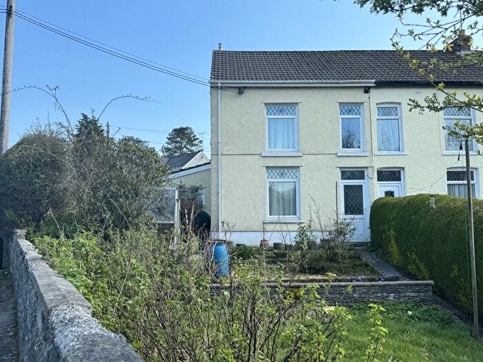 2 Bedroom Cottage For Sale In Brynheulog Terrace, Ystradowen, Cwmllynfell, Swansea., SA9