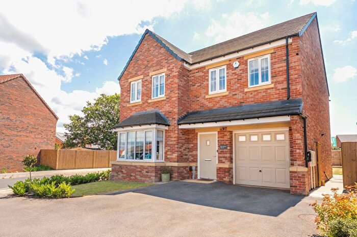 4 Bedroom Detached House For Sale In Elderberry Drive, Harrogate, HG1