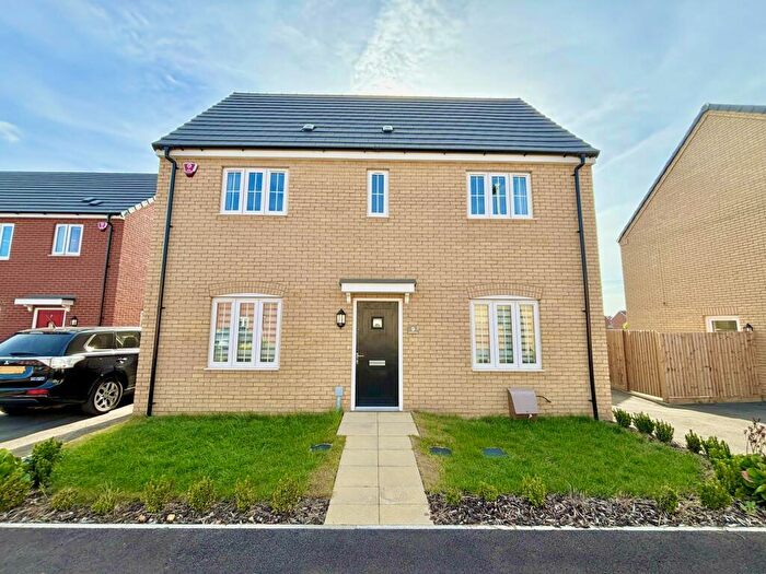 3 Bedroom House To Rent In Middlemoore Way, Crowland, PE6