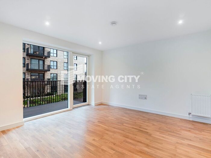 1 Bedroom Flat For Sale In Greenleaf Walk, Watson House, UB1