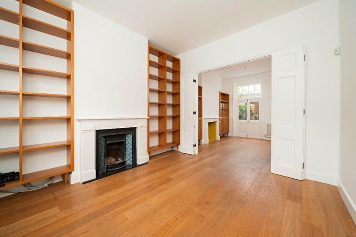4 Bedroom End Of Terrace House To Rent In Kersley Street, London, SW11