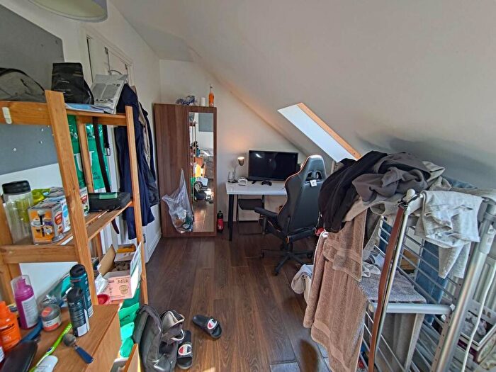 9 Bedroom Terraced House To Rent In Miskin Street (Rooms), Cathays, CF24