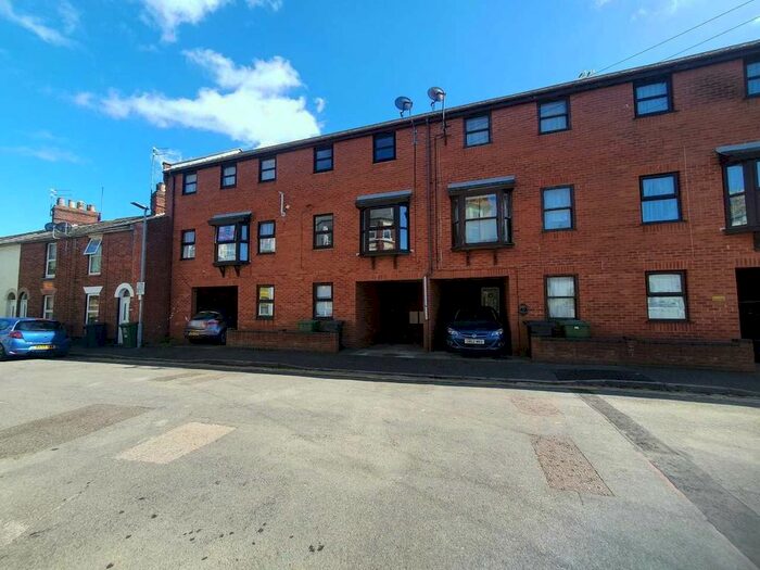 3 Bedroom Terraced House To Rent In Rodney Road, Great Yarmouth, Norfolk, NR30