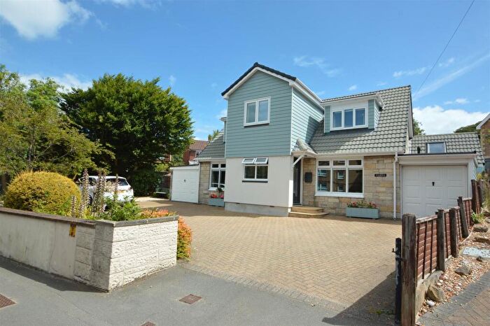 3 Bedroom Detached House For Sale In Coastal Ryde, PO33