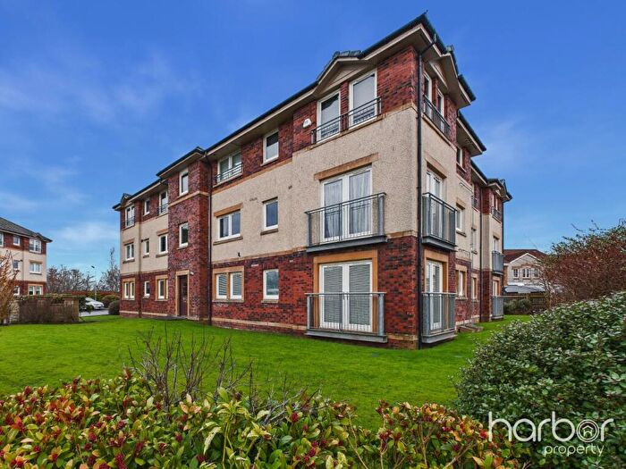 2 Bedroom Flat For Sale In Westfarm Court, Cambuslang, Glasgow, South Lanarkshire, G72