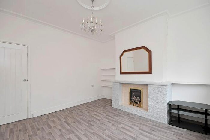 2 Bedroom Terraced House To Rent In Cartmell Road, Sheffield, S8