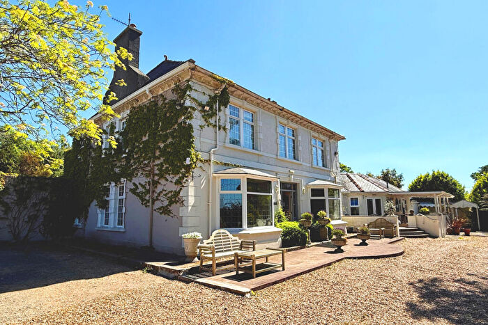 8 Bedroom Detached House For Sale In Bontnewydd, Gwynedd, LL55