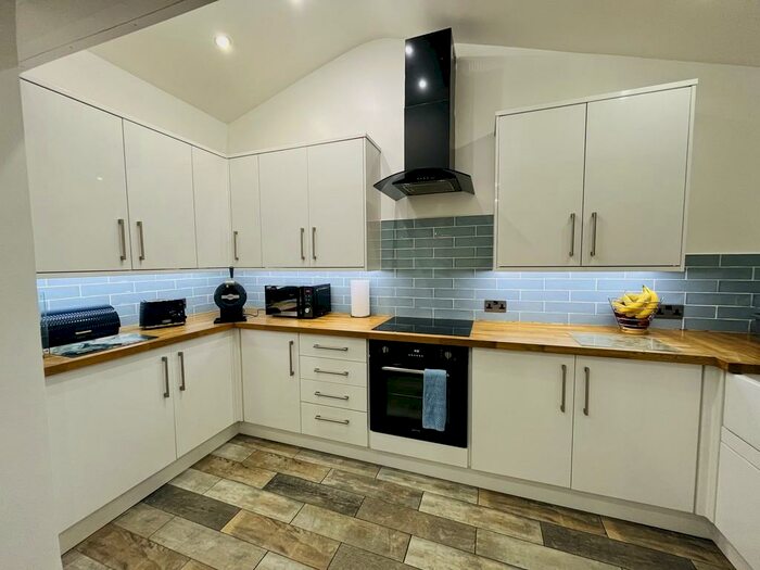 3 Bedroom Semi-Detached House To Rent In Barn Hey Green, Liverpool, L12