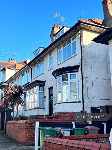 3 Bedroom Maisonette To Rent In A, New Brighton, CH45