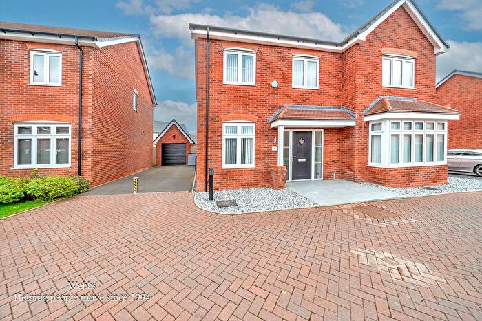 4 Bedroom Detached House For Sale In Elder Avenue, Essington, Wolverhampton, WV11