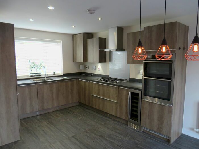 3 Bedroom Detached House To Rent In Matthews Drive, Hednesford, Cannock, WS12