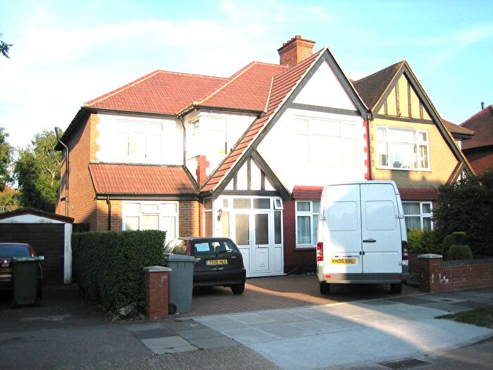 3 Bedroom Flat To Rent In Castelton Avenue, Wembley Park, HA9