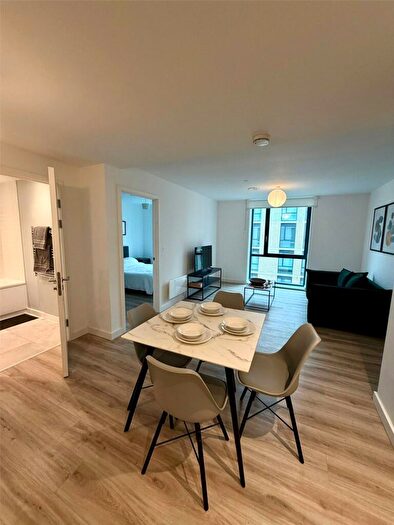 1 Bedroom Apartment To Rent In Calibra Court, Kimpton Road, Luton, LU2