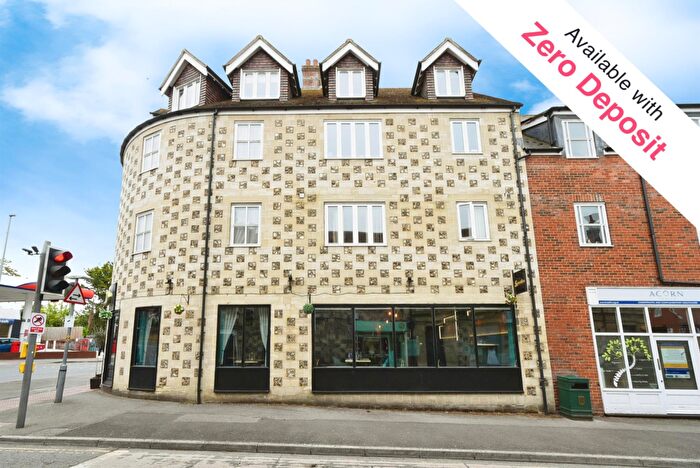 2 Bedroom Property To Rent In Stonehenge Walk, Amesbury, Salisbury, SP4