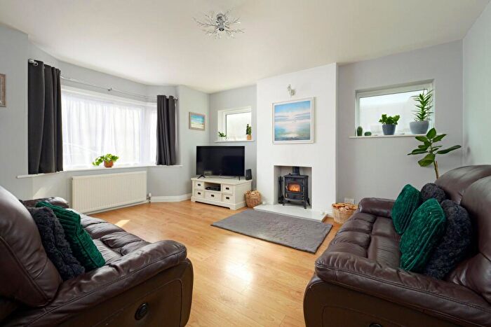 4 Bedroom Detached House For Sale In Victoria Road, Hythe, CT21