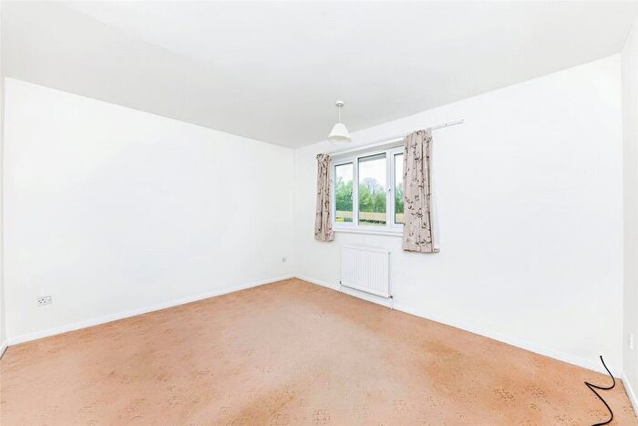 4 Bedroom Detached House To Rent In Manor Close, Canterbury, CT1