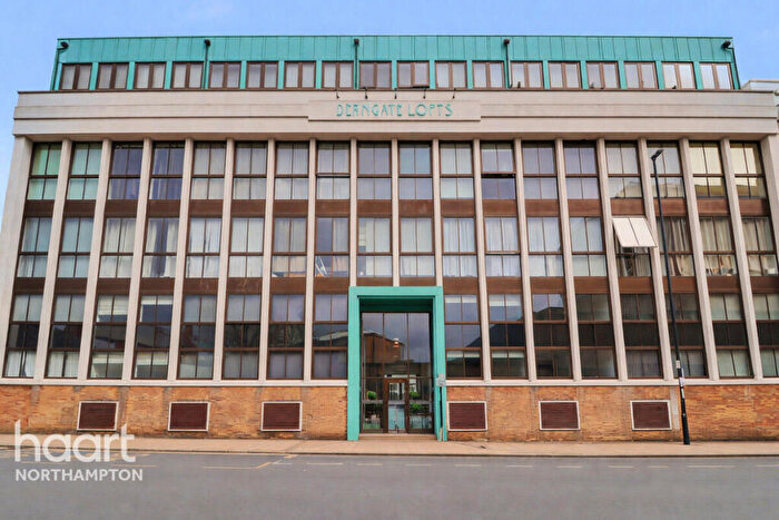 2 Bedroom Apartment For Sale In Derngate, Northampton, NN1