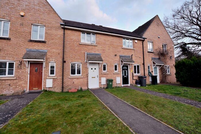 2 Bedroom Terraced House To Rent In Hubbards Close, Uxbridge, UB8